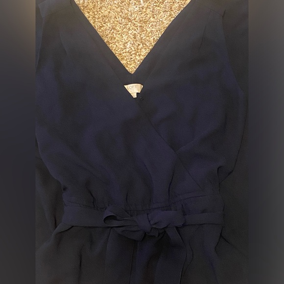 Navy blue Loft jumper size medium - Picture 7 of 9